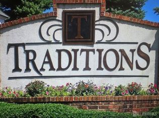 114 Frank Ct, South Plainfield, NJ 07080