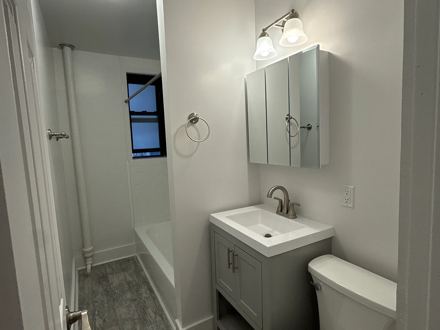 64 Baldwin Avenue — Photo 4