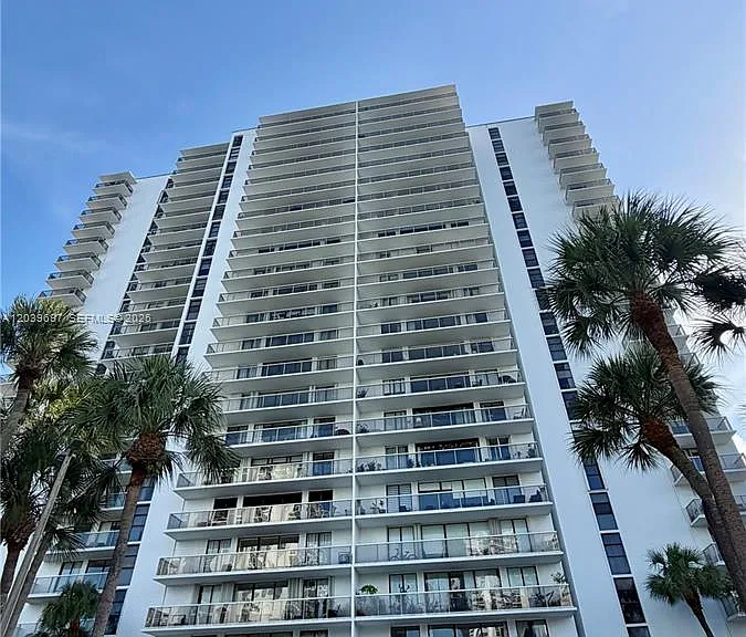 3701 N Country Club Dr #304 — Photo 33