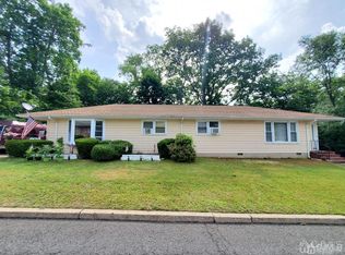 14-16 Minnisink Ave S, Sayreville, NJ 08872