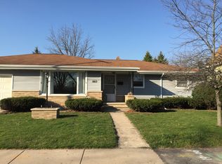 1613 E John St, Appleton, WI 54915