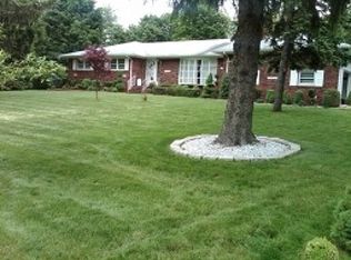 8 Bonus Hill Dr, Scotch Plains, NJ 07076