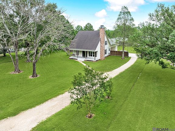 2nd image of 17036 Blue Ridge Rd