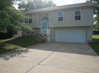 505 Meyer Rd, Wentzville, MO 63385