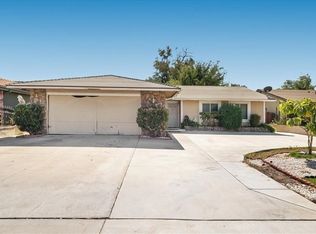 16655 Raymond Ave, Fontana, CA 92336