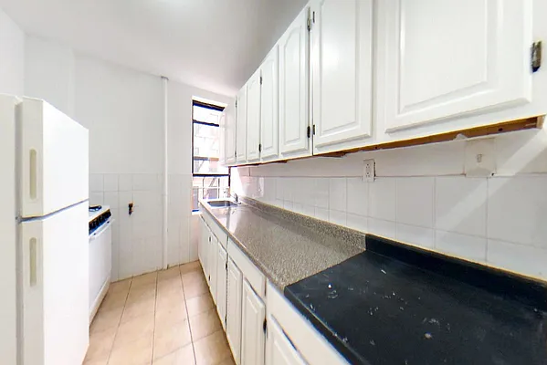 Rented by Compass | media 4