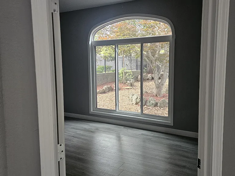 648 Racquet Club Dr — Photo 8