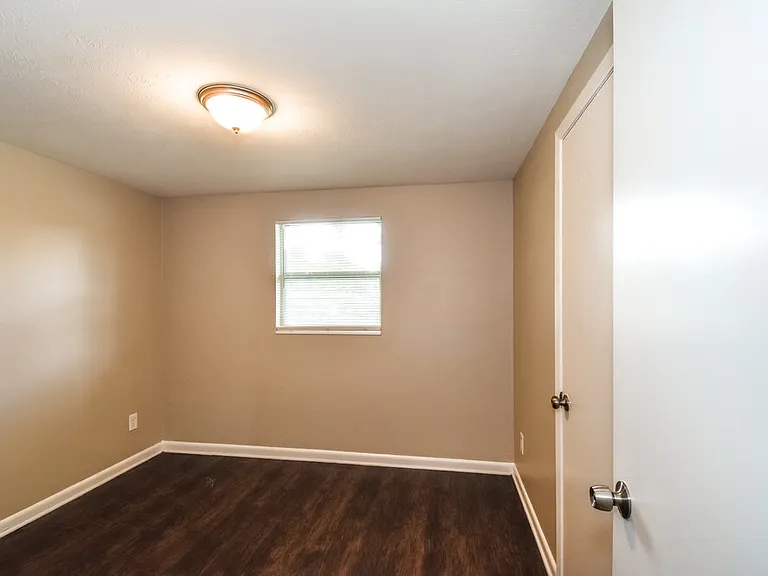 5816 Sonora Dr W — Photo 12