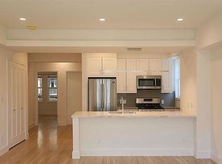 1740 Broadway St, San Francisco, CA 94109