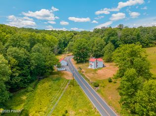 667 Hallet Rd, East Stroudsburg, PA 18301