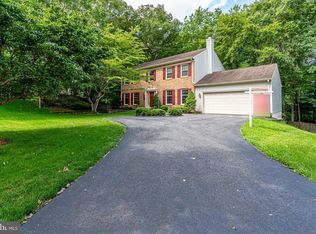 8415 Gambrill Ln, Springfield, VA 22153