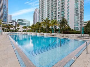 951 Brickell Ave APT 1801, Miami, FL 33131