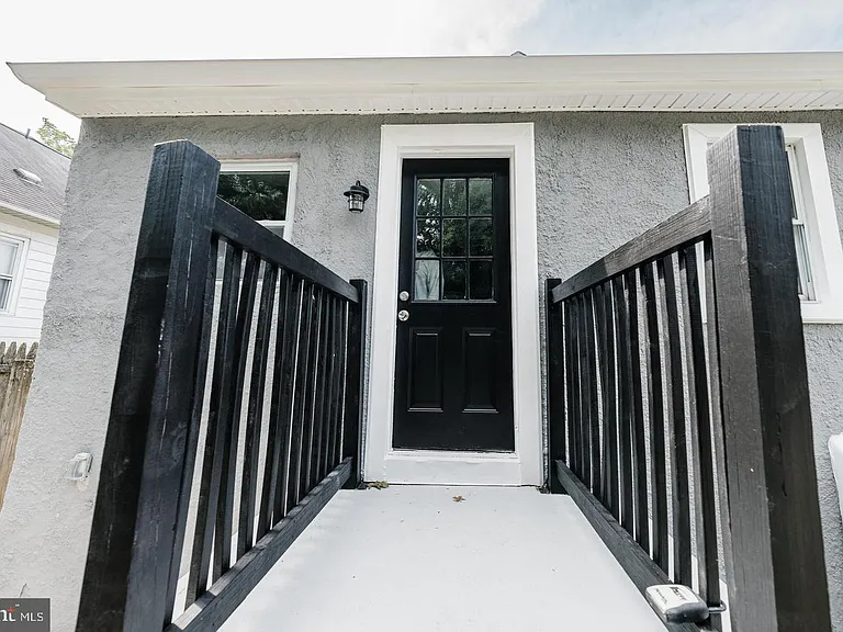 316 Clements Bridge Rd — Photo 5