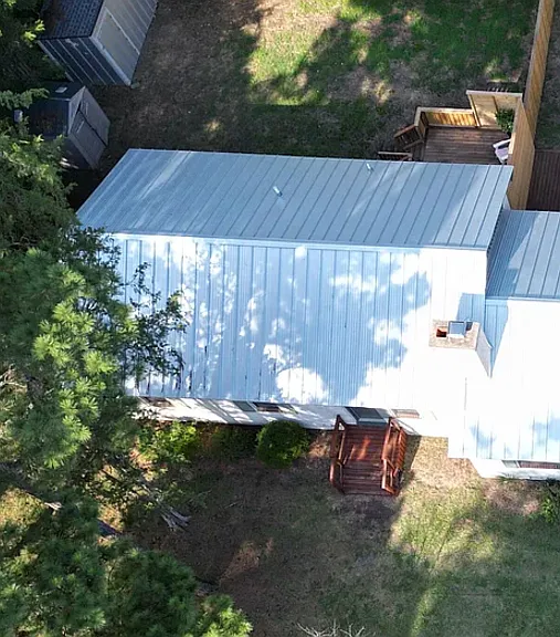 101 Forsyth Dr — Photo 3