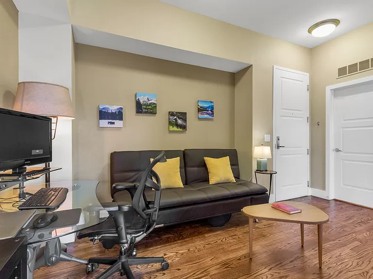 10111 Inverness Main St #417 — Photo 4