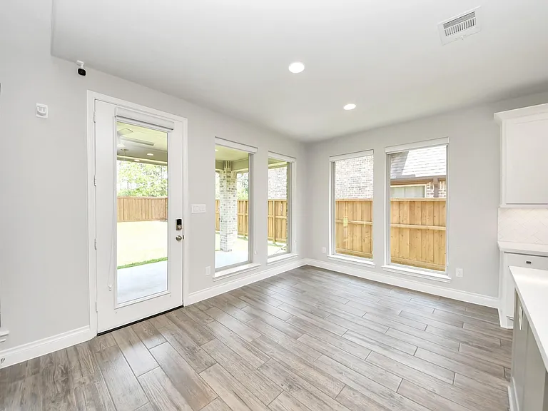 28045 Woodland Bend Way — Photo 21