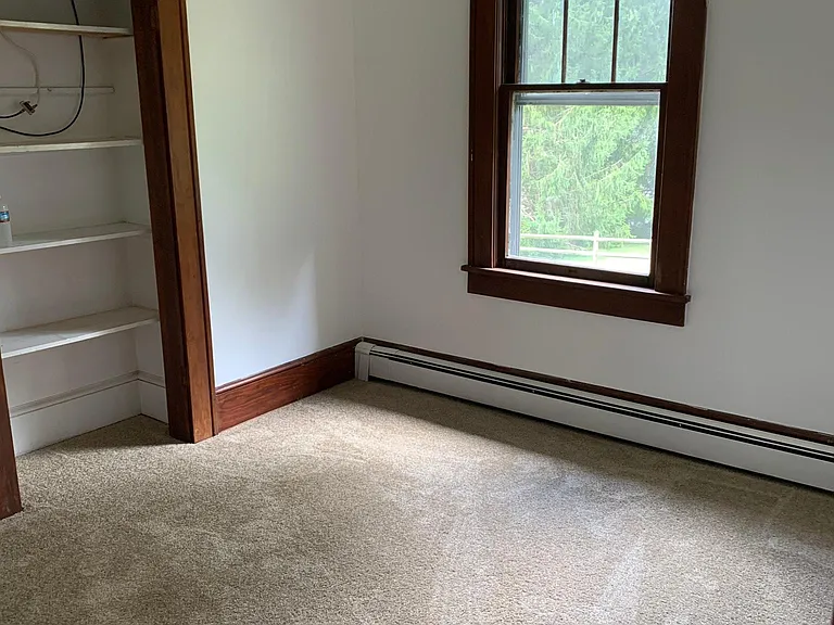 815 Patrick Henry Dr — Photo 10