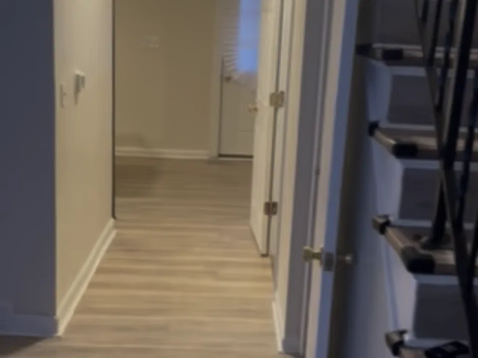 downstairs hallway to kitchen