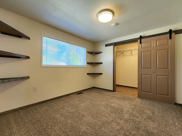 10914 Willow Rd — Photo 8