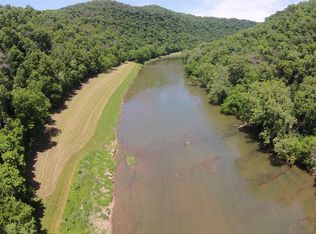 1448 Porter Johns Rd, Tazewell, TN 37879