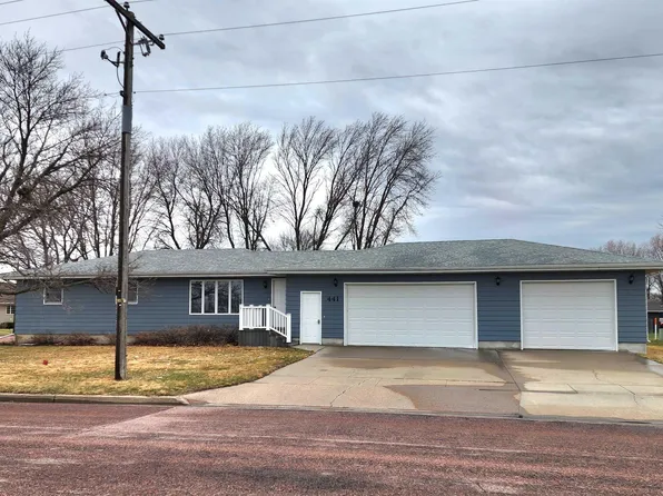 441 S Hill St, Salem, SD 57058