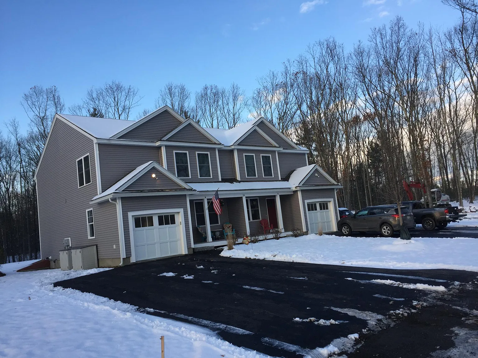 24 Pound Rd — Photo 1