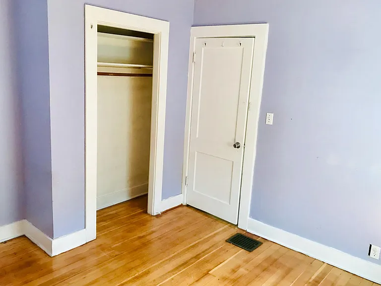 5637 N Interstate Ave — Photo 12