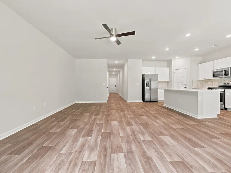 1145 Tibetan St — Photo 16