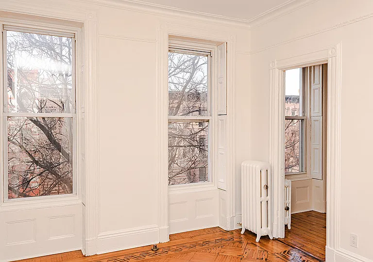 254 Vernon Ave #2 — Photo 9