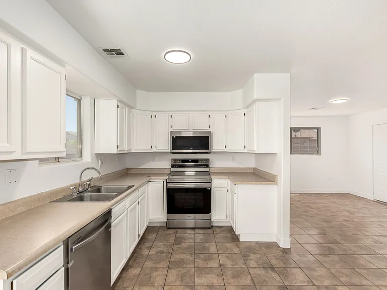 14309 S Amado Blvd — Photo 8