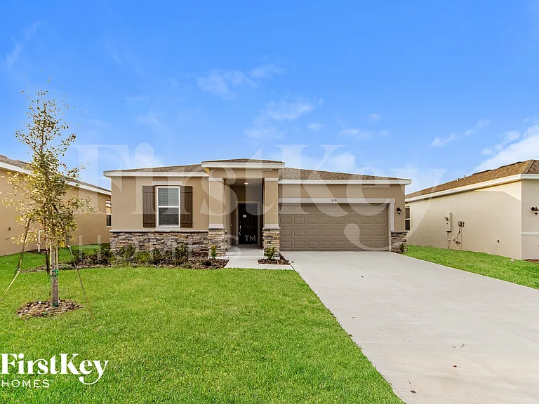 588 Crown Rose Dr — Photo 1