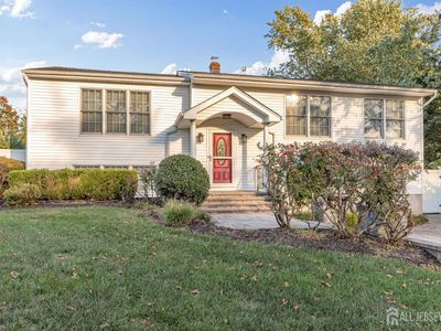 1 Kingsbridge Rd, Somerset, NJ, 08873