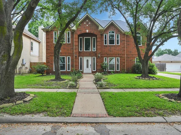 17514 Whispering Star Ct, Houston, TX 77095