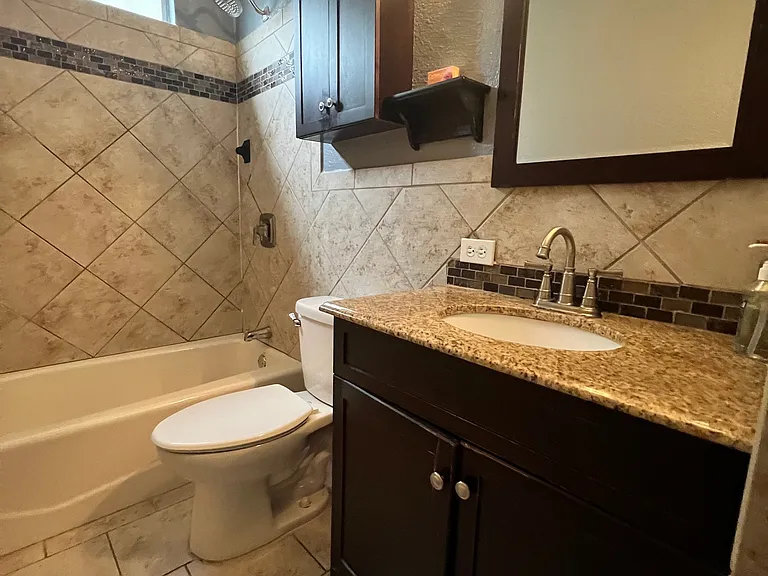 1114 Desirable Dr — Photo 25