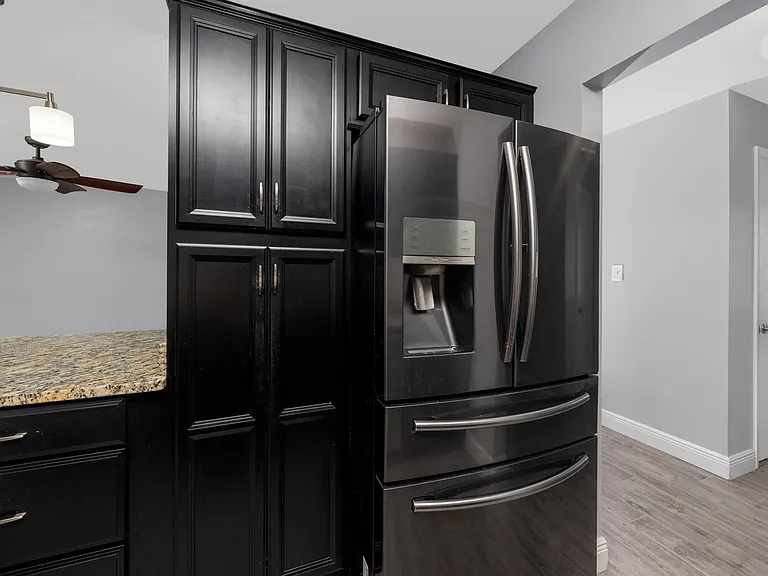 4514 S Shamrock Rd — Photo 12