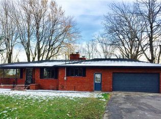 911 Spencerport Rd, Rochester, NY 14606