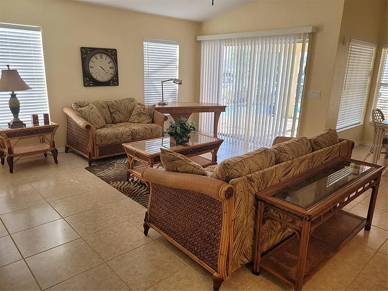 9458 Modesto Cir — Photo 9