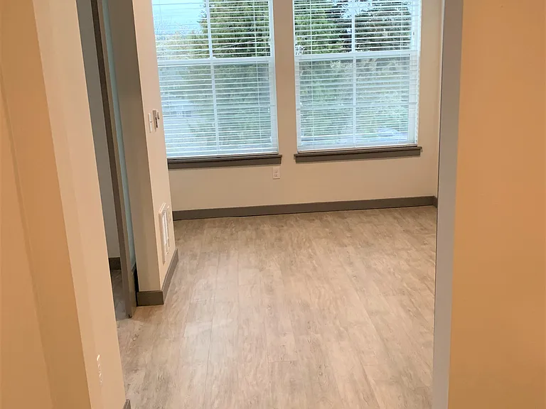 Edge Apartments — Photo 93
