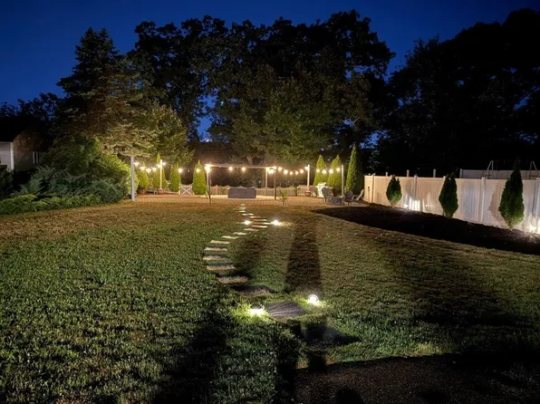 57 Shirley Rd, Shrewsbury, MA 01545