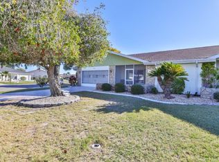 122 Wintersong Ln, Sun City Center, FL 33573