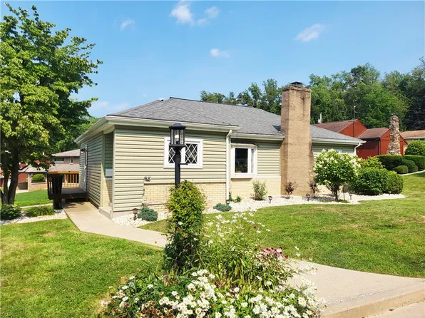 616 Maple St, Jeannette, PA 15644