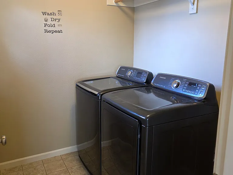 16360 NW Rossetta St — Photo 37
