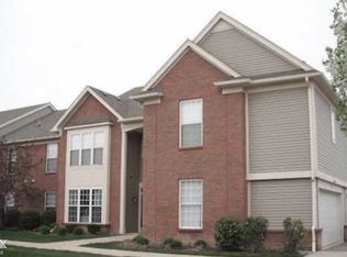 51864 Adler Park Dr E, Chesterfield, MI 48051