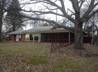 2410 Shady Ln, Rockford, IL