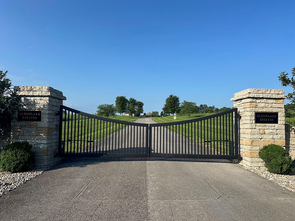 2nd image of 2322 Garner Ln