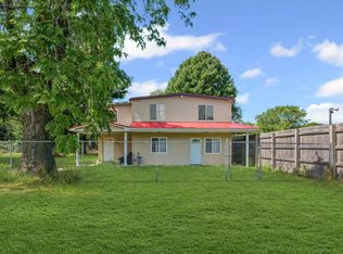 1507 N Ridgeway Ave, Champaign, IL 61821