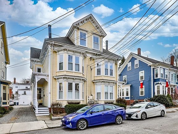 2nd image of 15 Otis Pl #1