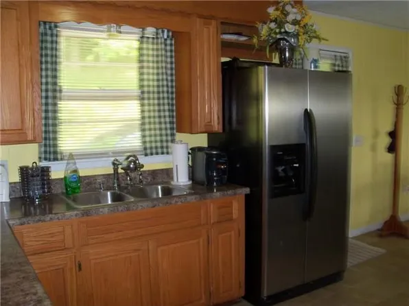 120 Rosson Rd, Leoma, TN 38468