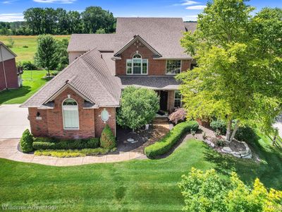 24839 Brompton Way, South Lyon, MI, 48178
