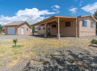 17064 E Duffers Dr, Mayer, AZ 86333
